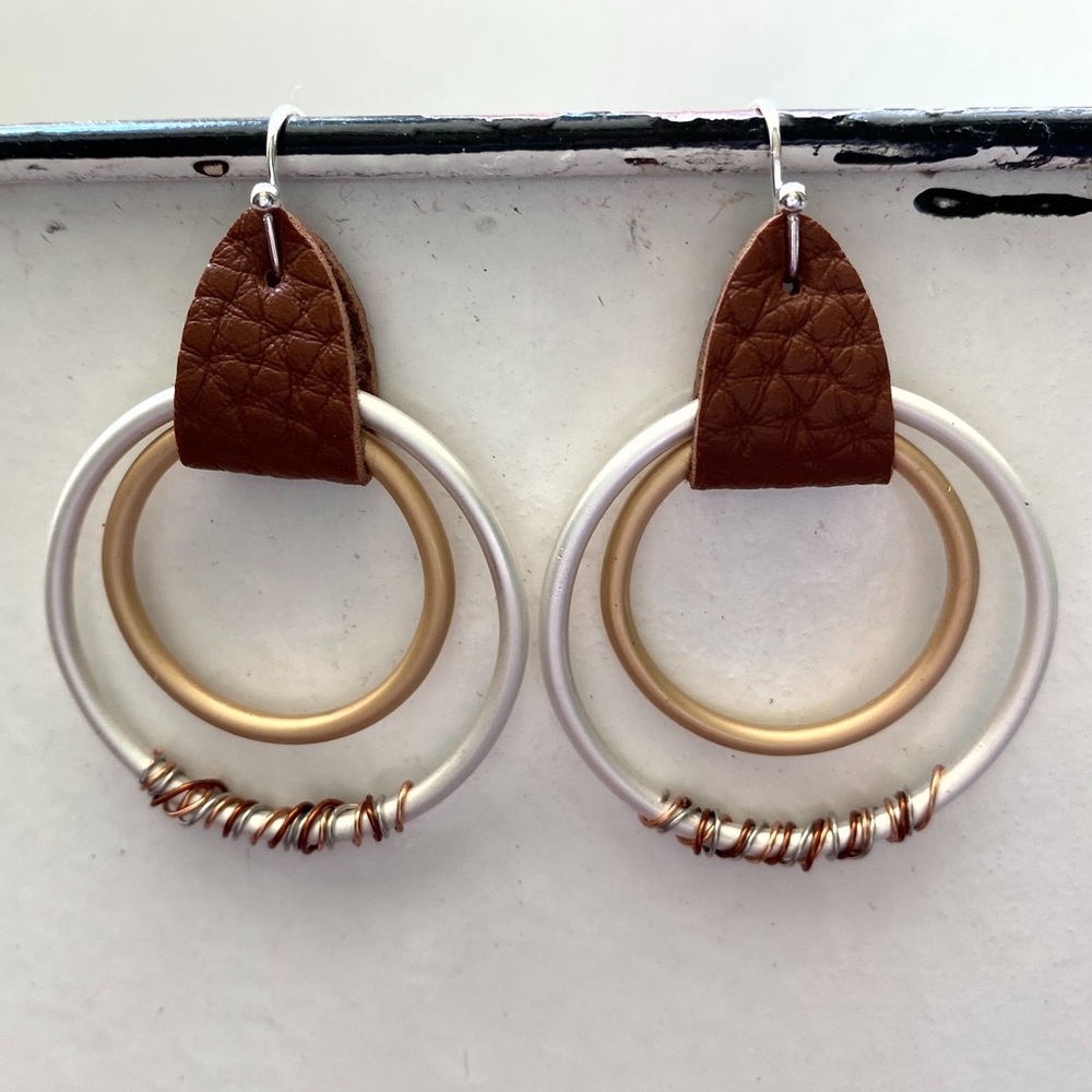 3/$40 Handcrafted Silver & Gold Mixed Metal Hollow Circle Earrings Wire Wrapped